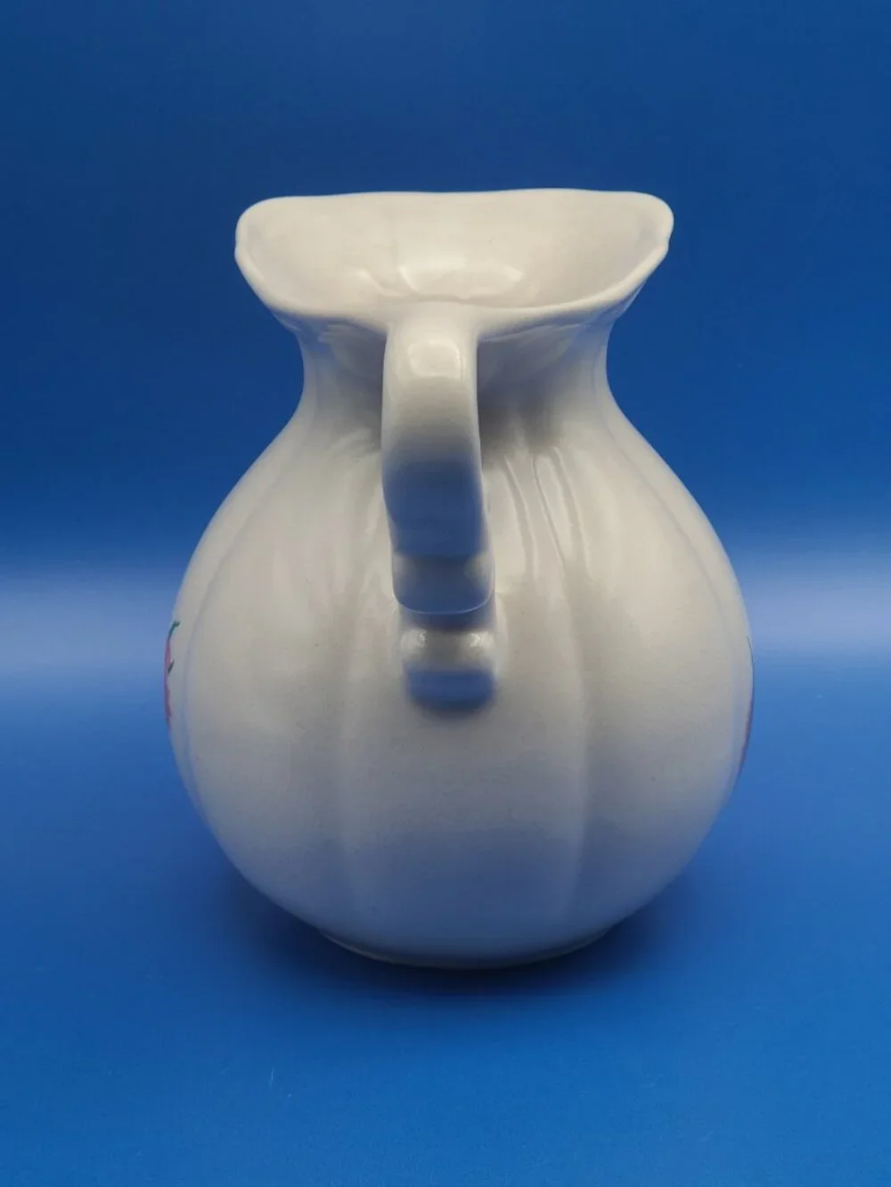 CLEARANCE Betallic Inc Vintage Melon Shaped Pitcher Vase Tulip 5.75